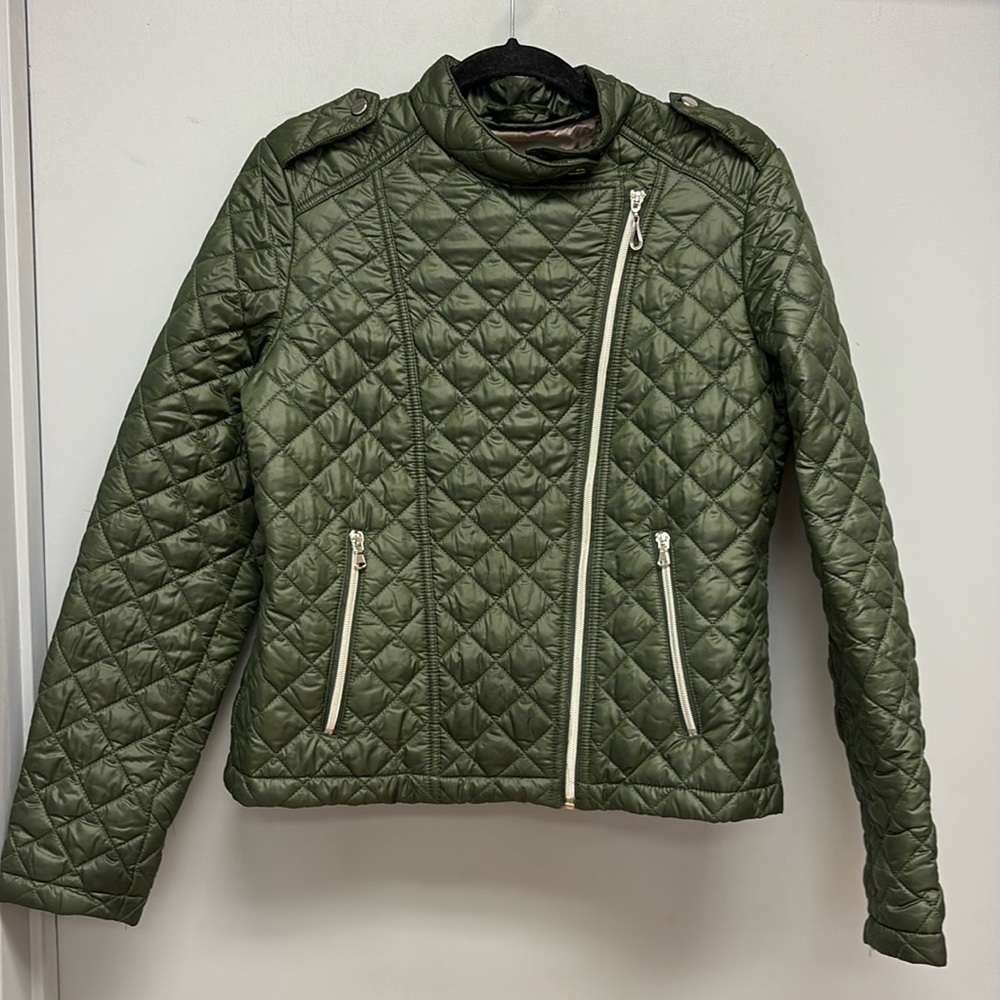Kenneth Cole Women’s Lightweight Quilted Jacket Size Medium